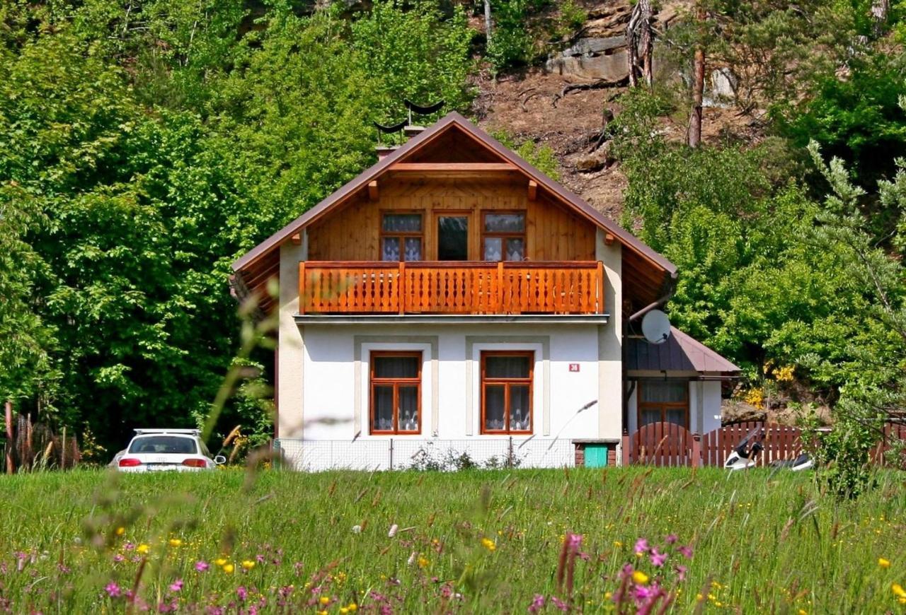 Chalupa Branžež Komárovský rybník Exteriér fotografie